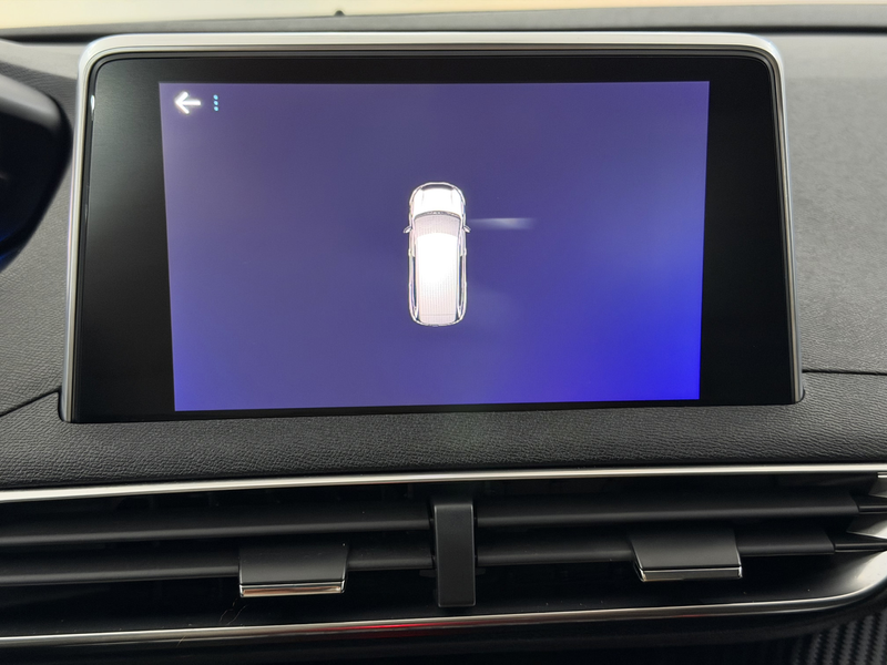 Peugeot 5008 1.2 PureTech Blue Lease Executive 7P Clima, Parkee — photo 18