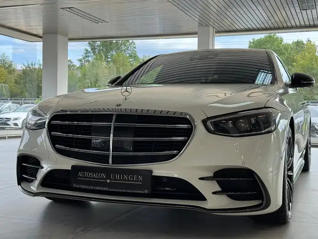Mercedes-Benz S-Class view 5