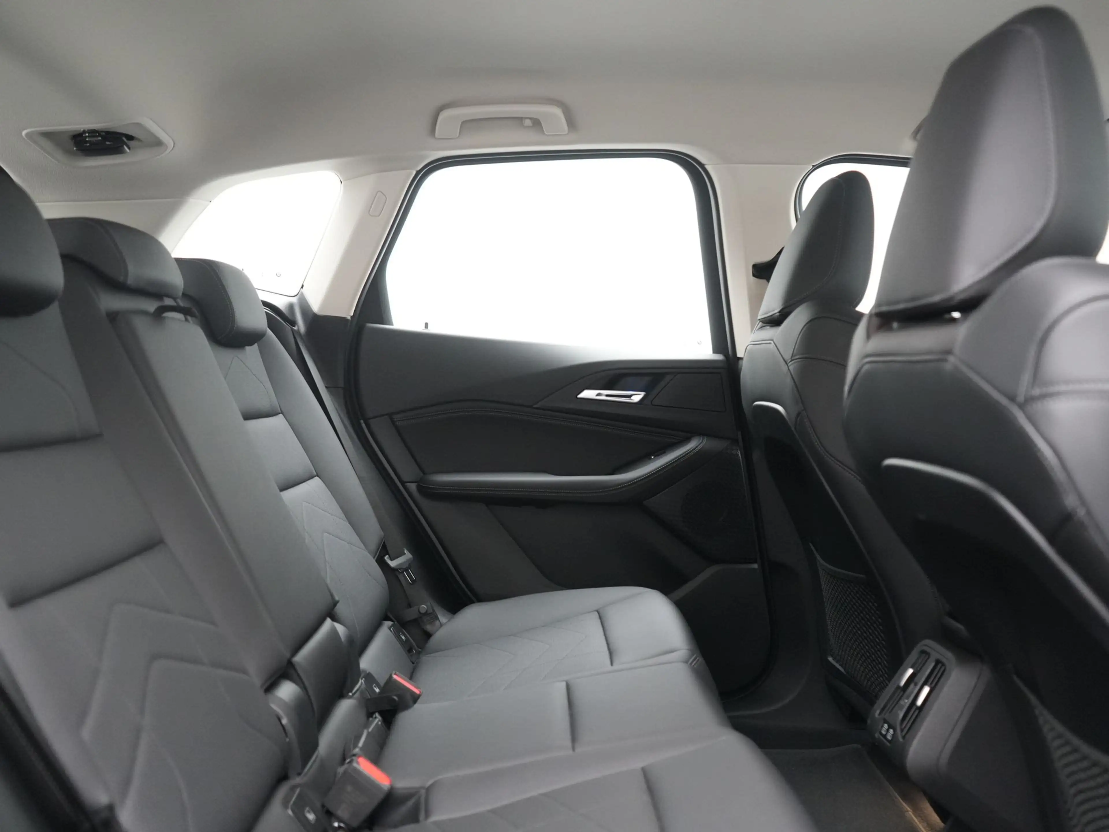 BMW 225 2-serie Active Tourer 225e xDrive Luxury Line PHEV — photo 6