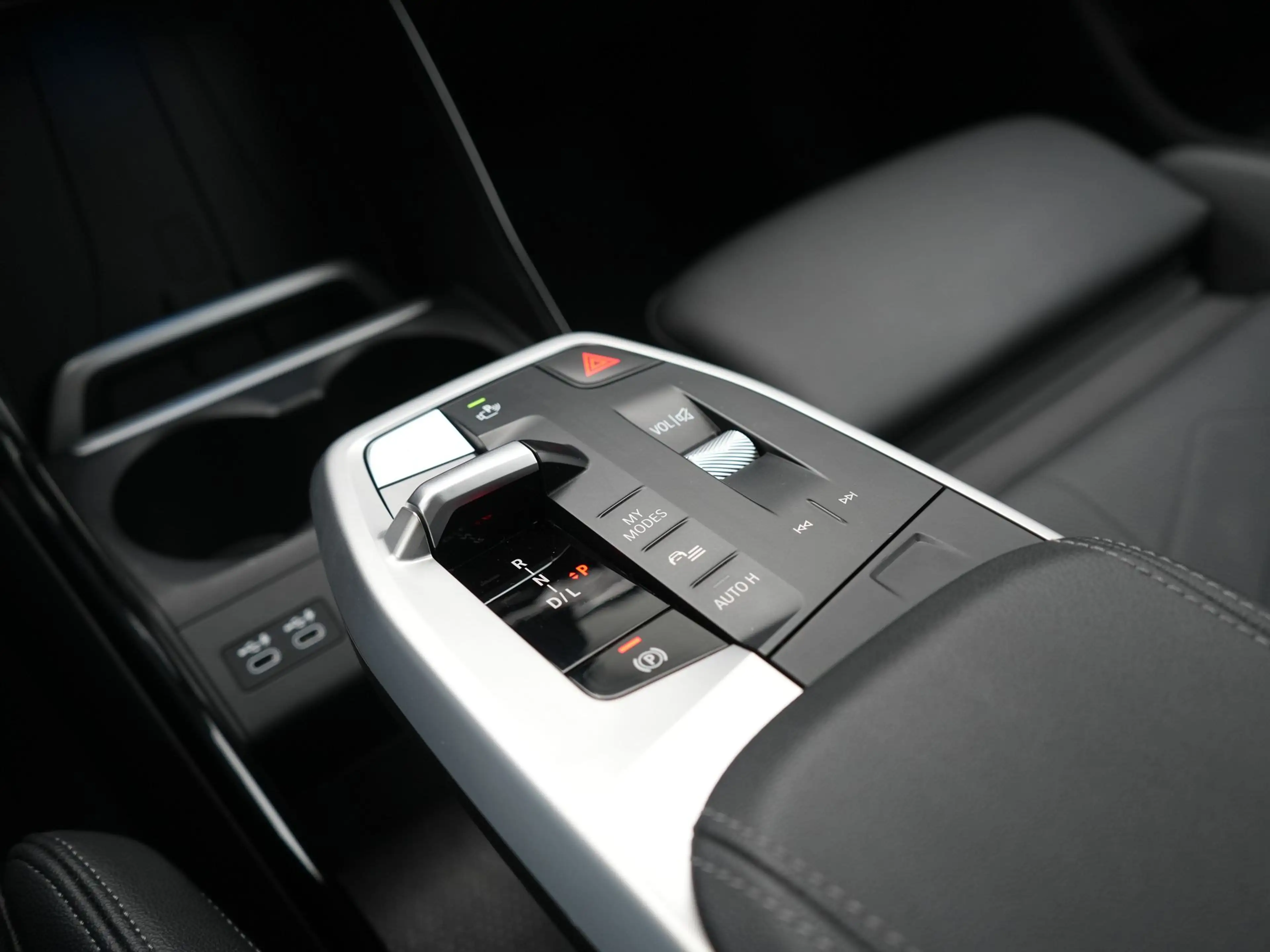 BMW 225 2-serie Active Tourer 225e xDrive Luxury Line PHEV — photo 45