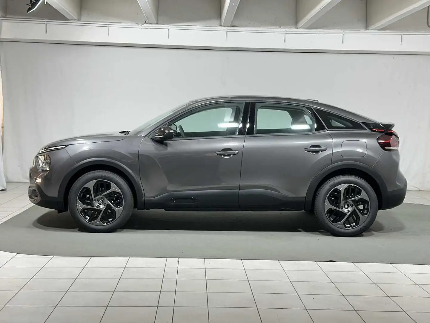 Citroen C4 PureTech 130 S&S EAT8 Plus KM 0 Grigio - 2
