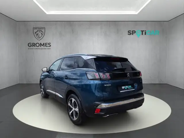 Peugeot 3008 view 5