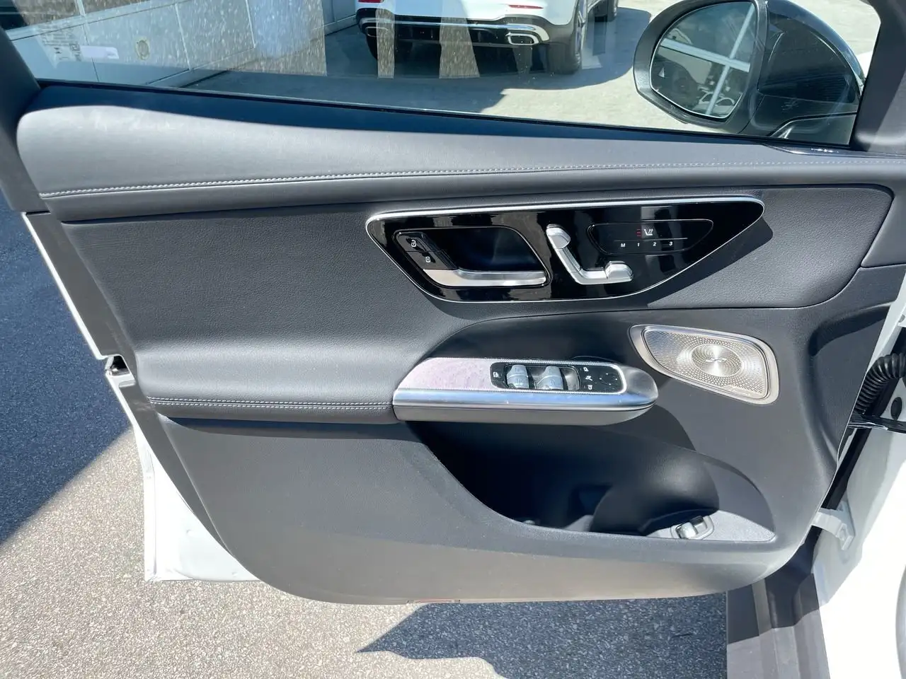 Mercedes-Benz GLC photo Mercedes-Benz GLC