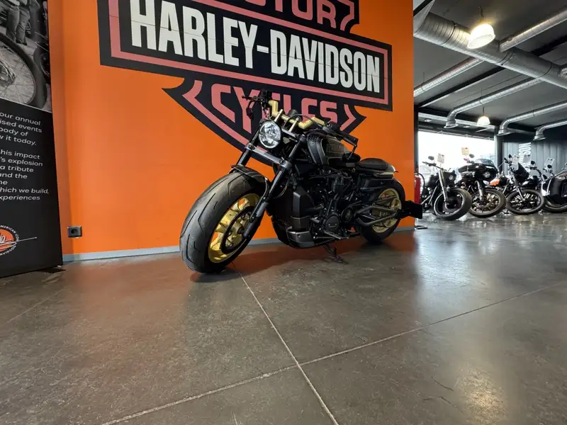 Harley-Davidson Sportster S - foto 8
