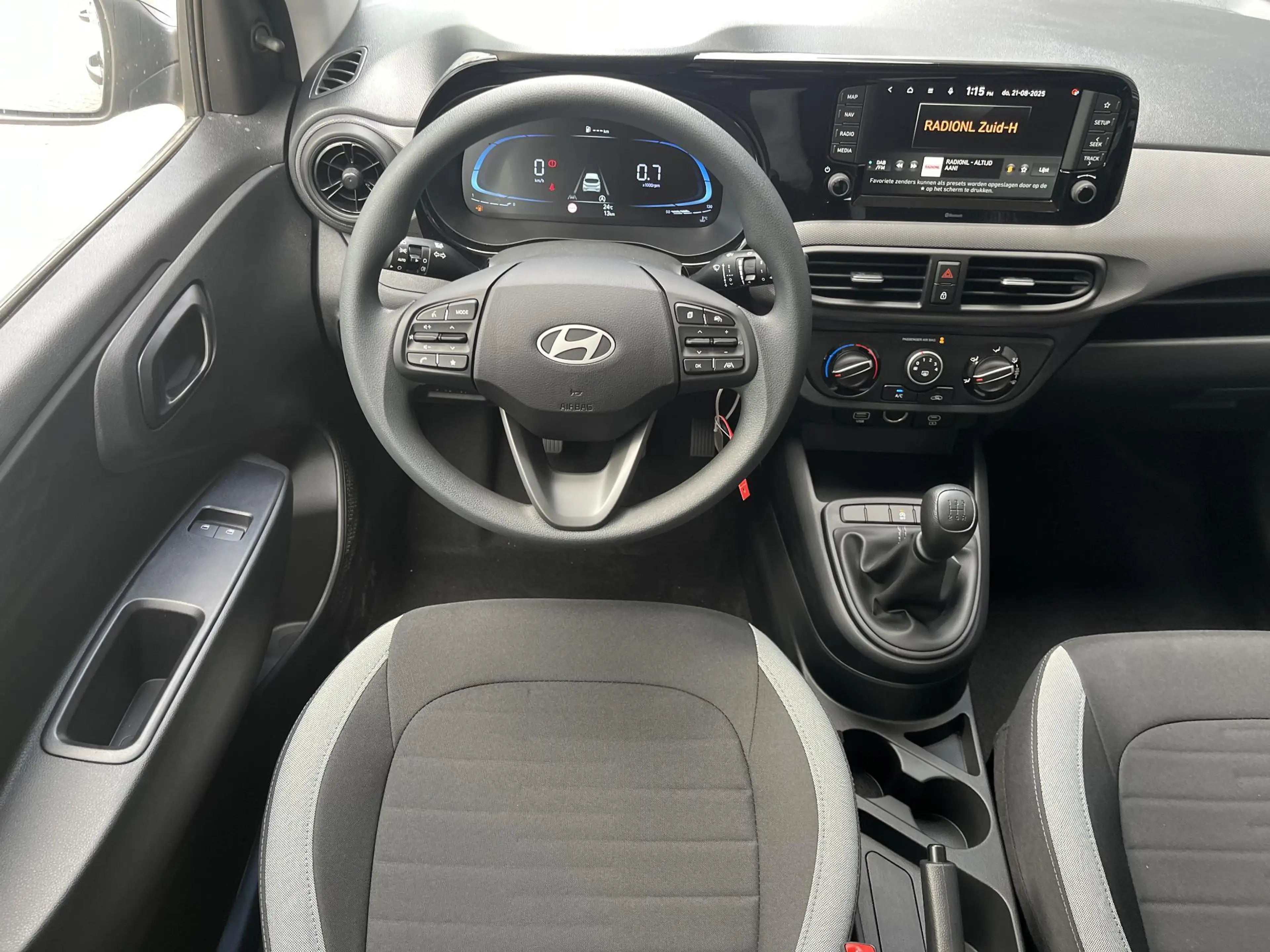 Hyundai i10 5-deurs 1.0 Comfort | NAVI | CAMERA | APPLE CARPLA — photo 11