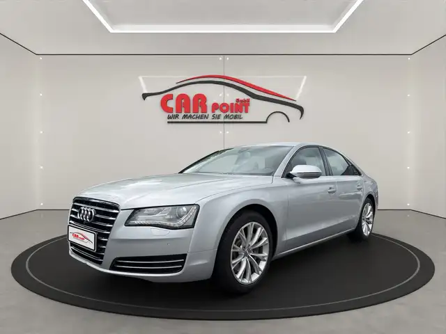 Audi A8 3.0 TDI V6 1. HAND AUTOMATIK LED XENON NAVI KEYLESS TEMPOMAT R.KAMERA