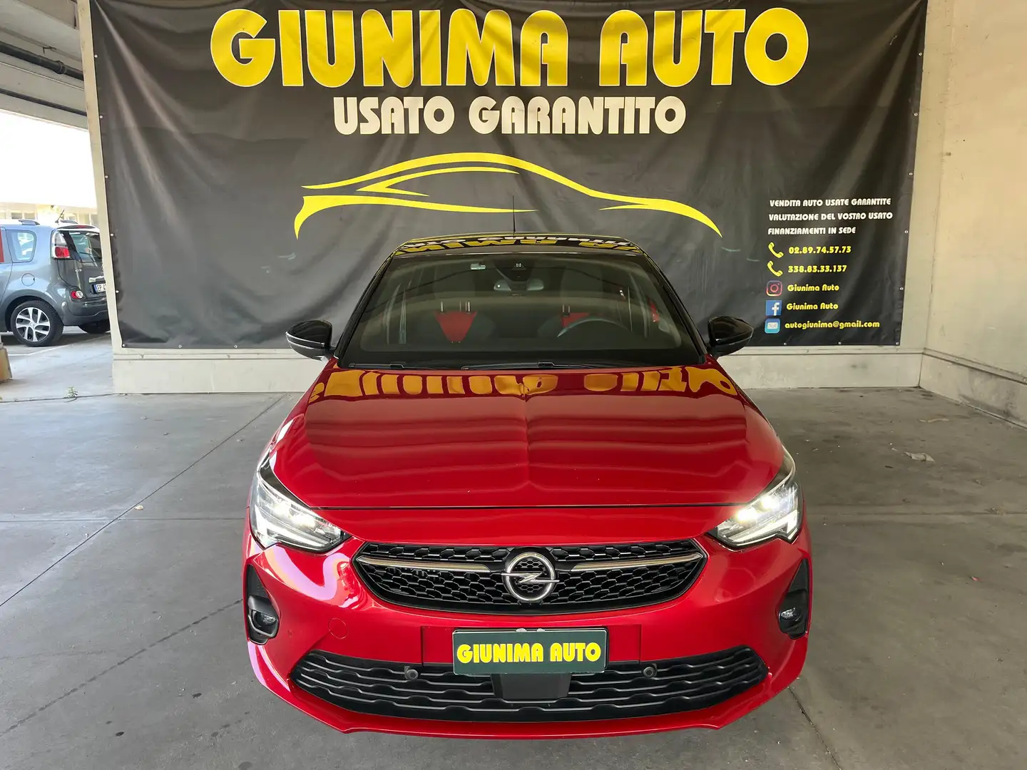 Opel Corsa Corsa 1.2 GS Line s Rood - 2