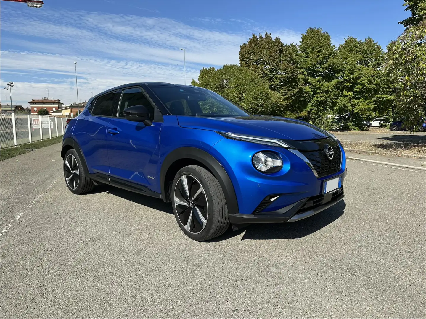 Nissan Juke 1.6 HEV N-Design Blu/Azzurro - 1
