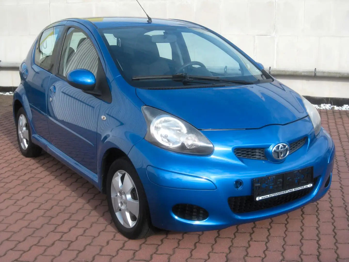 Toyota Aygo AYGO CoolBlue * Kuppl. +Service+TÜV neu Blau - 1