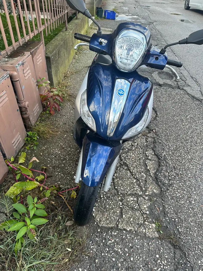 Piaggio Medley 125 abs Albastru - 1