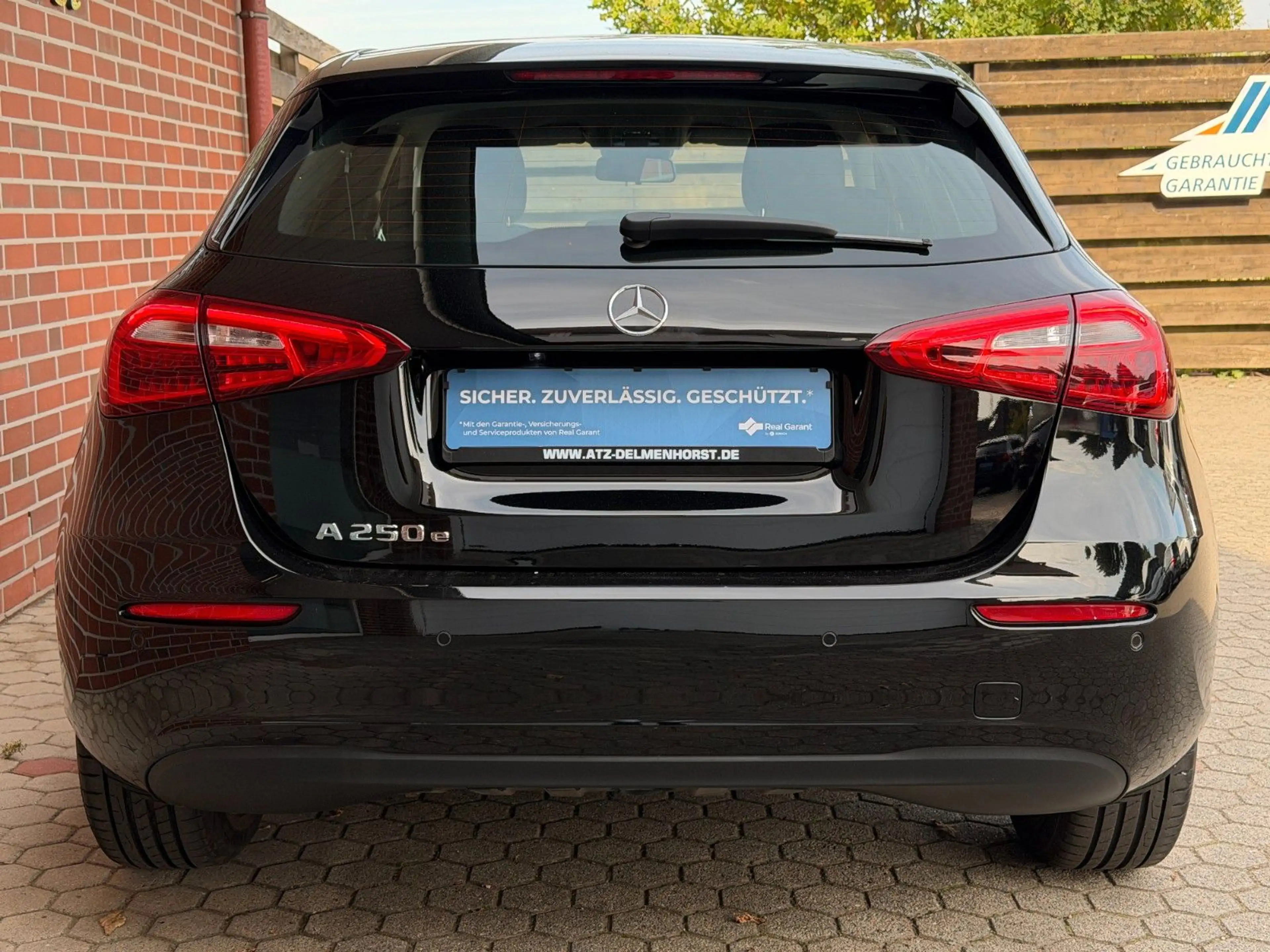 Mercedes-Benz A 250 e Plug-In Klima*SHZ*Scheckheft*1.Hand! — photo 4