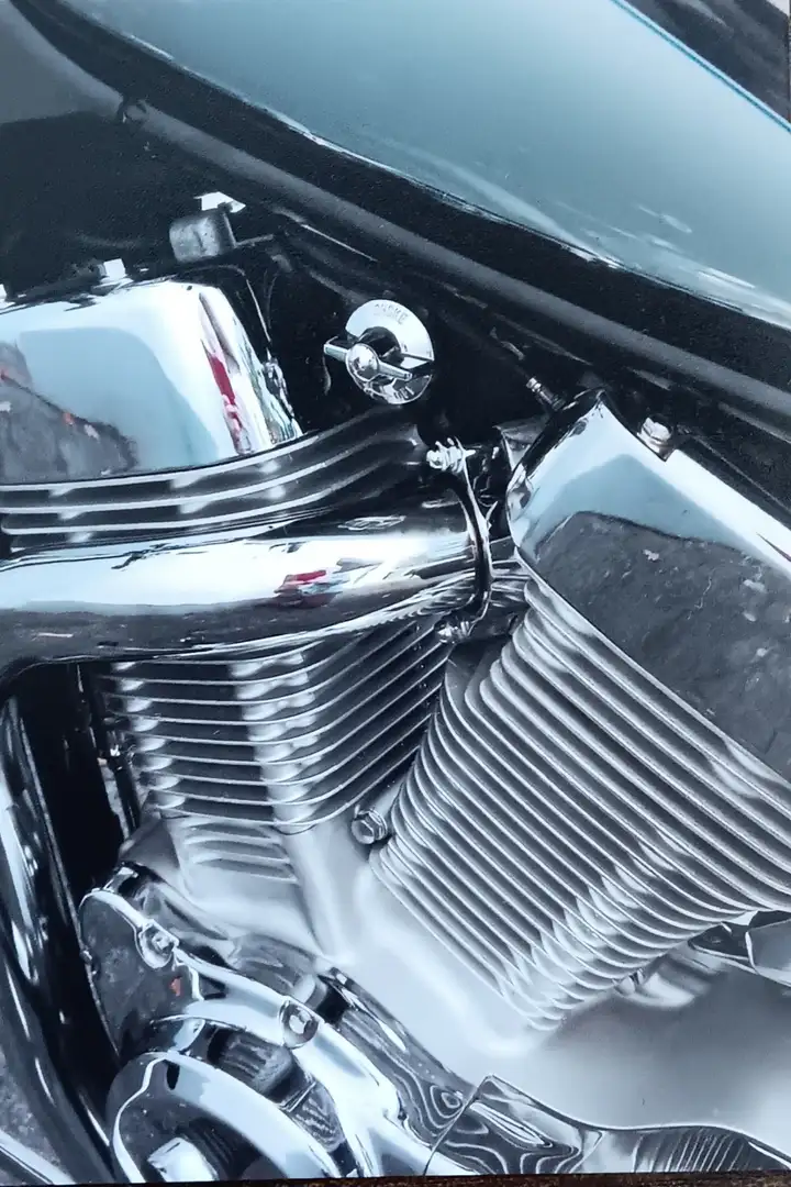 Suzuki VS 1400 Чёрный - 2
