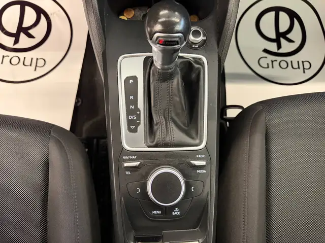 Audi Q2 view 15