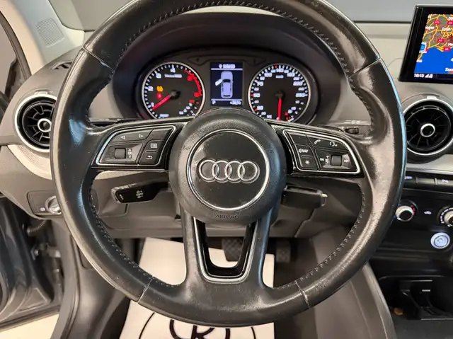 Audi Q2 view 12