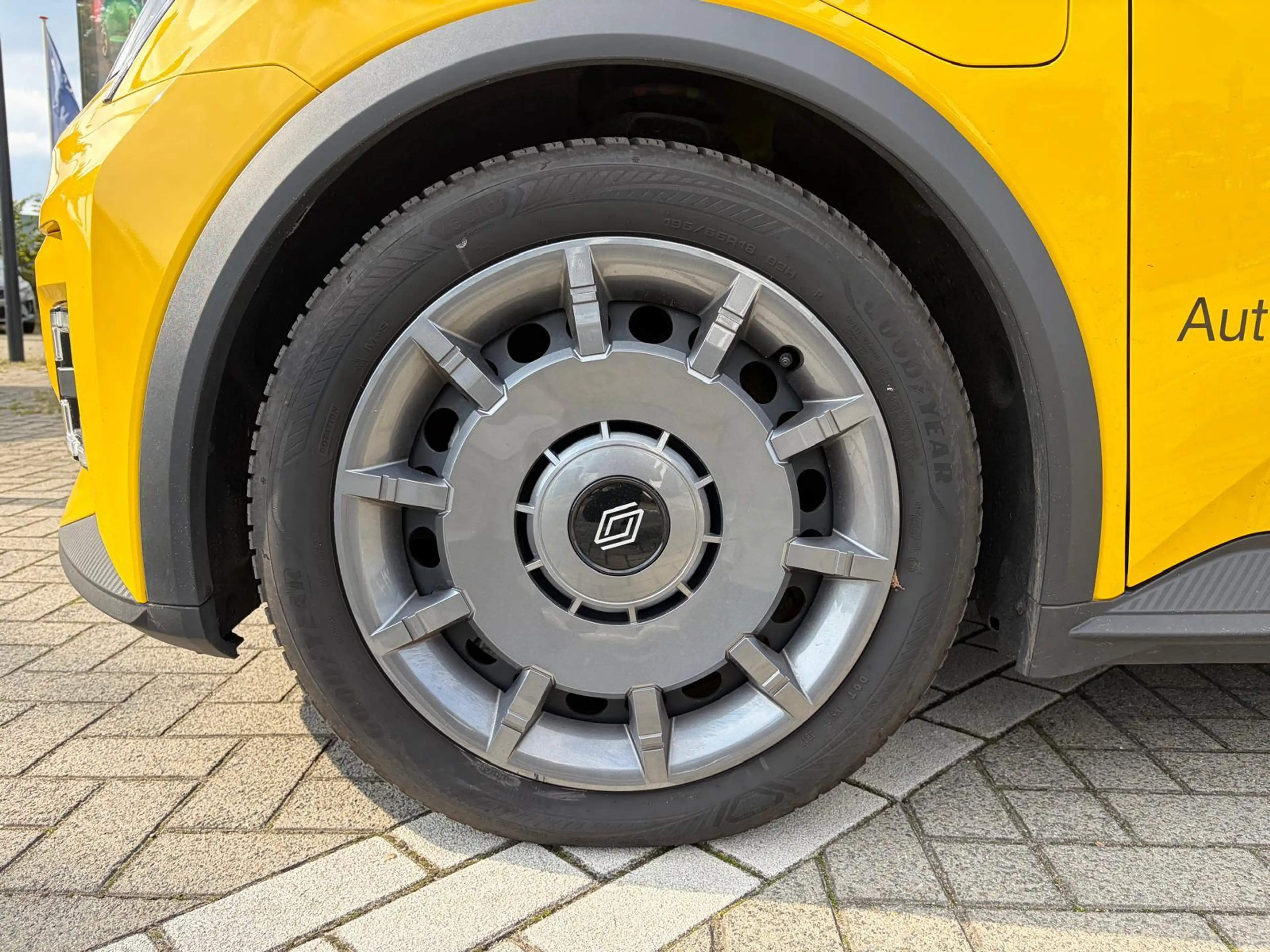 Renault R 5 urban range evolution 40 kWh — photo 8