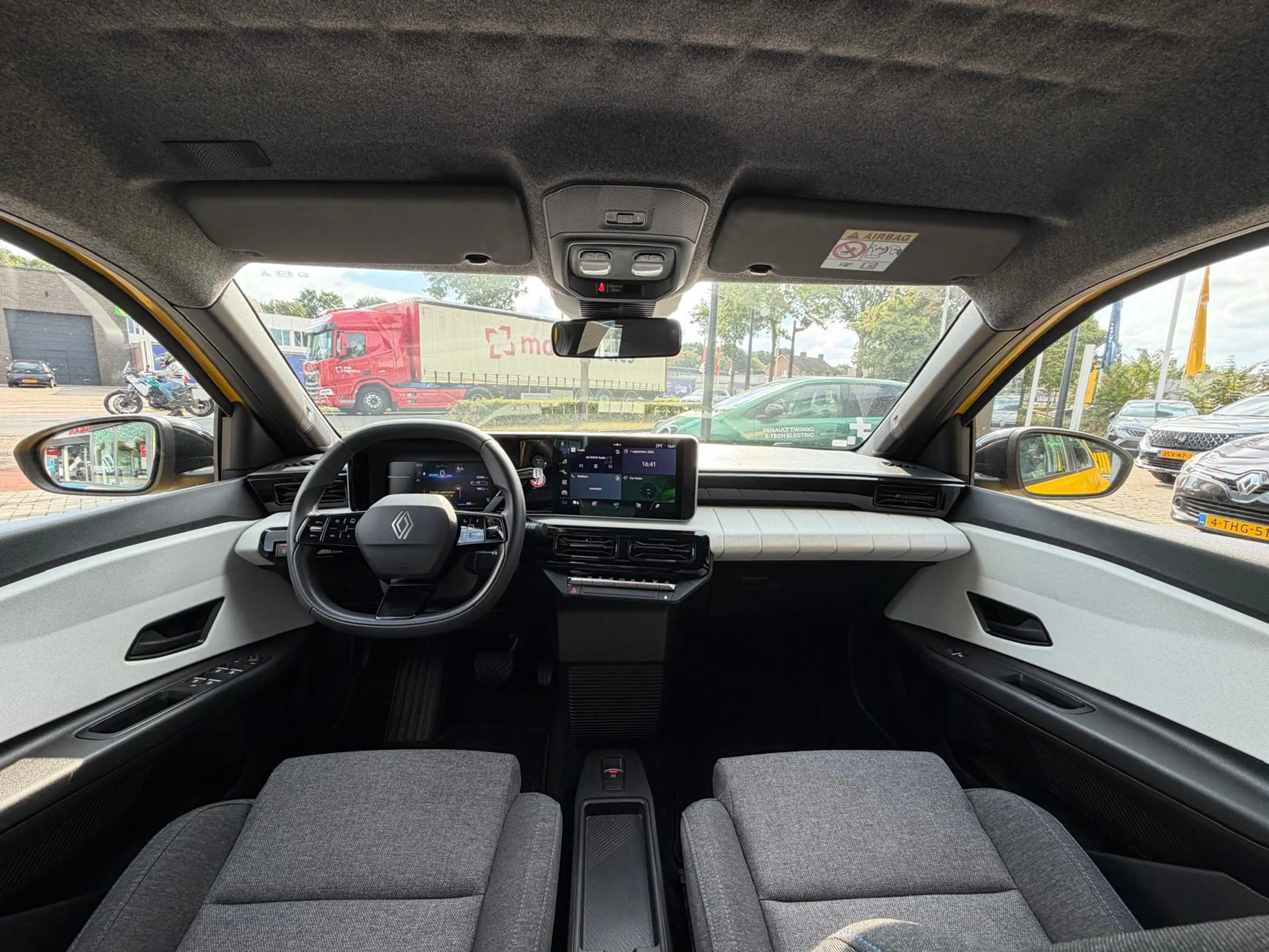Renault R 5 urban range evolution 40 kWh — photo 14