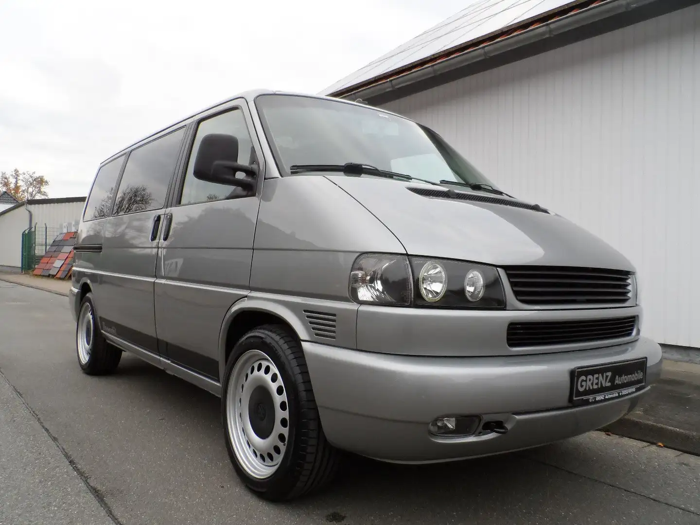 Volkswagen T4 Multivan T4 2,5l Multivan Klima Standheizung Tempomat ZV Grau - 2
