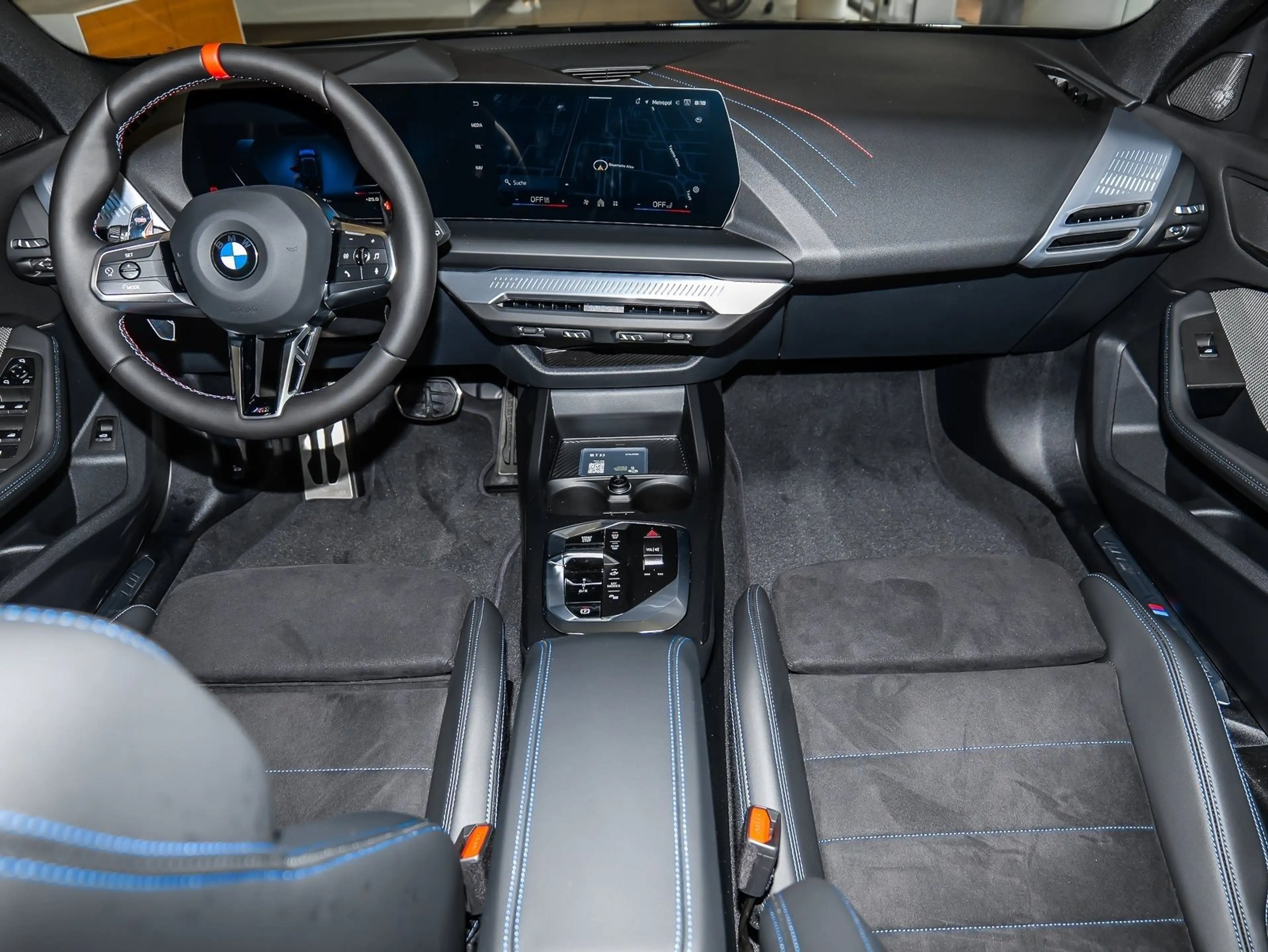 BMW 135 M135 xDrive MTech. II + Pano + DAprof. + 19" — photo 11