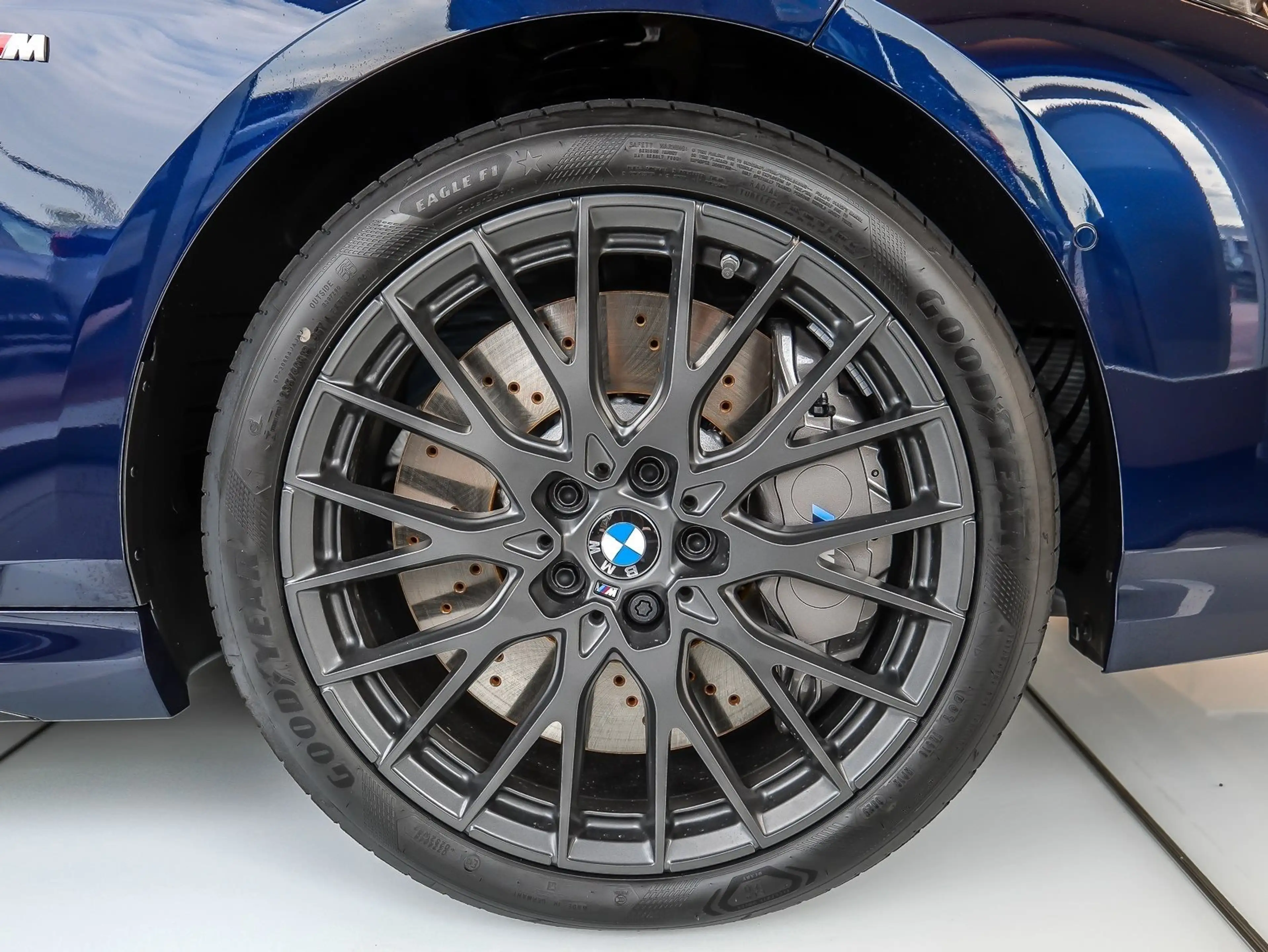 BMW 135 M135 xDrive MTech. II + Pano + DAprof. + 19" — photo 4