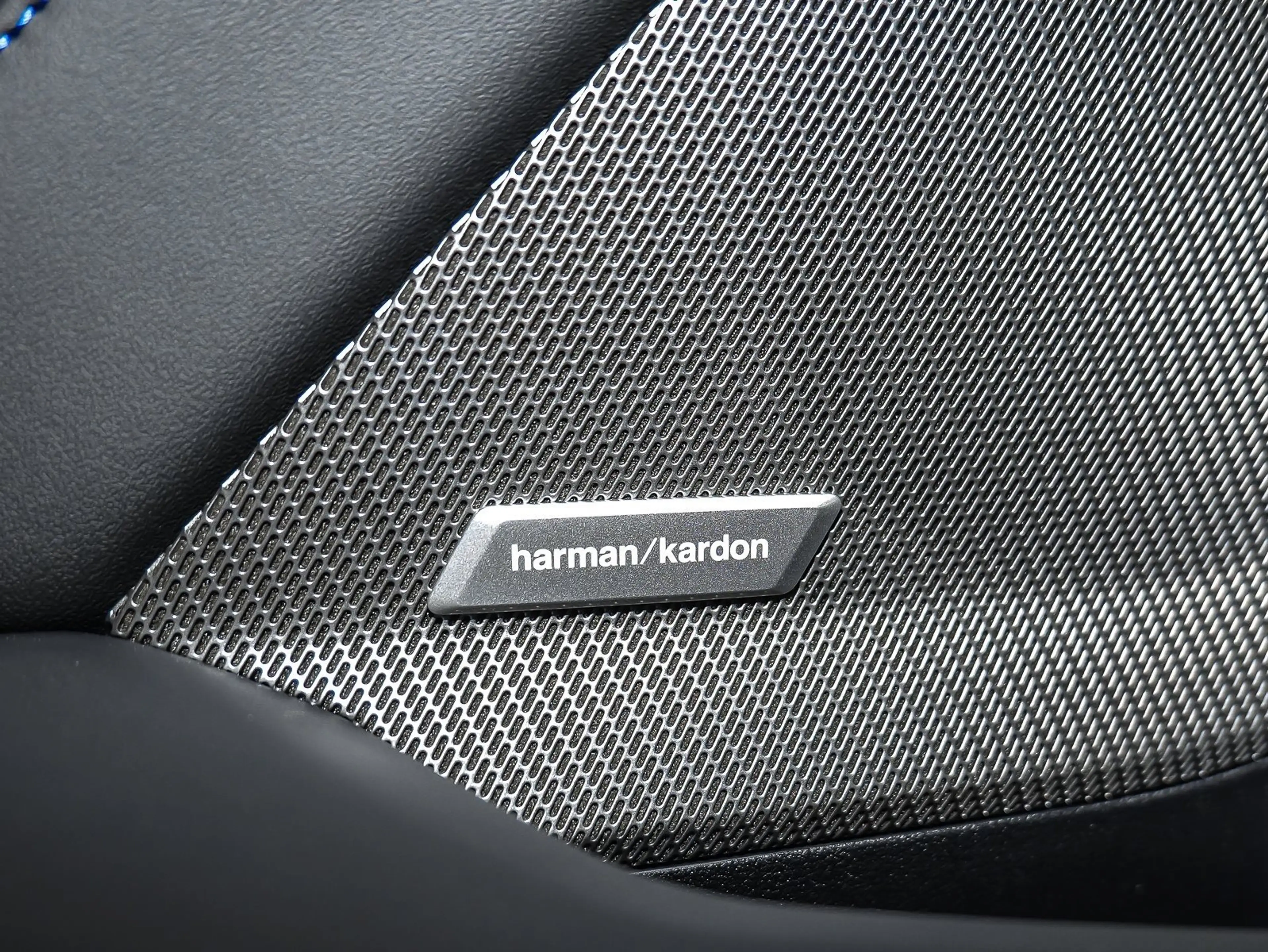 BMW 135 M135 xDrive MTech. II + Pano + DAprof. + 19" — photo 10