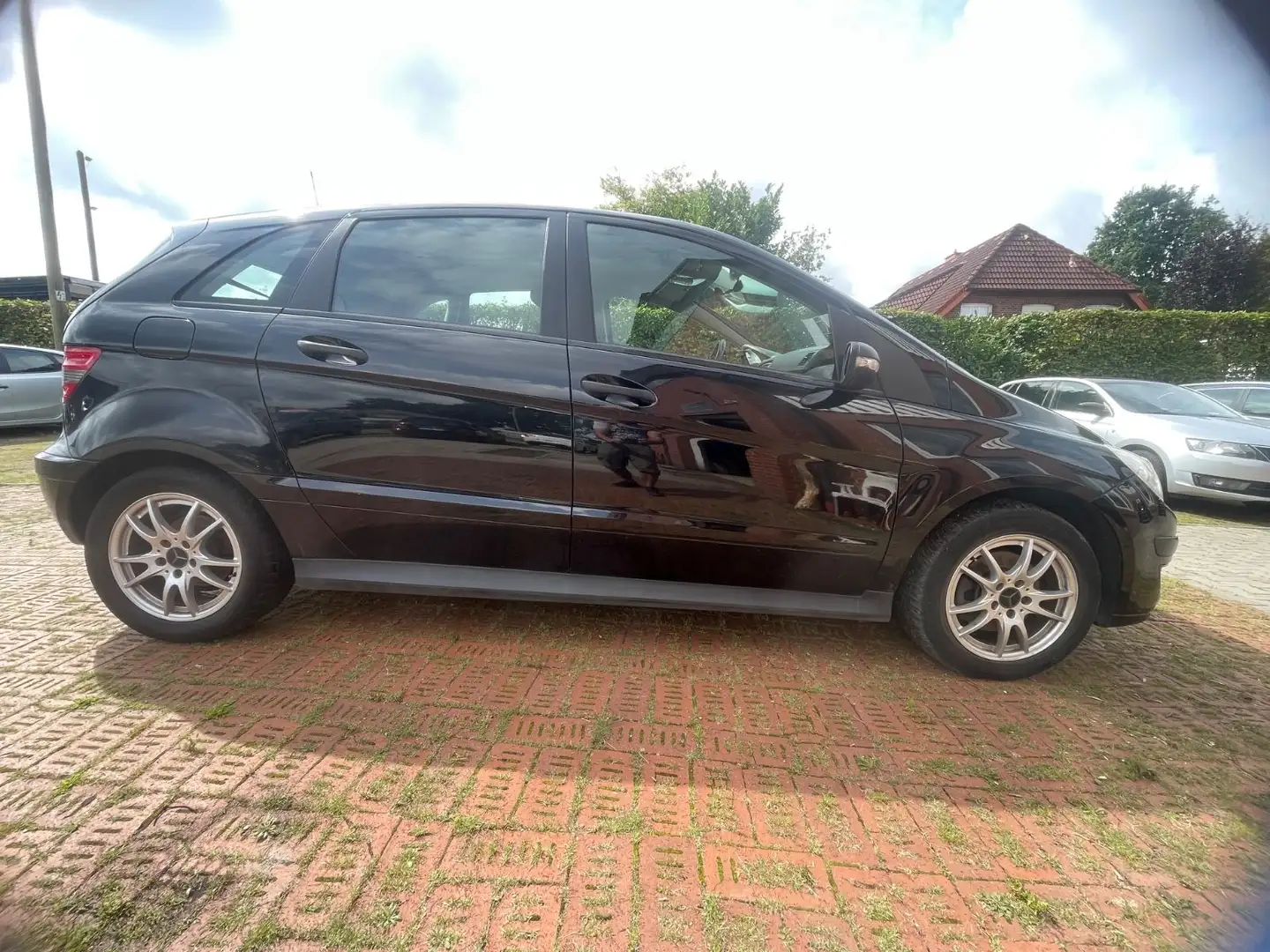 Mercedes-Benz B 180 B -Klasse B 180 CDI.  !!! HU NEU !!! Schwarz - 2