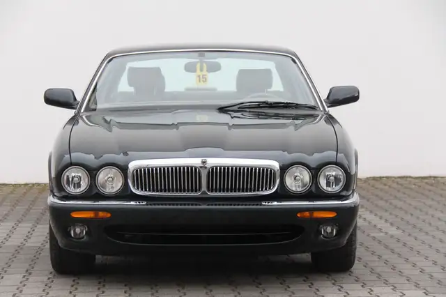 Jaguar XJ 4.0 Sovereign 3 Jahre Garantie