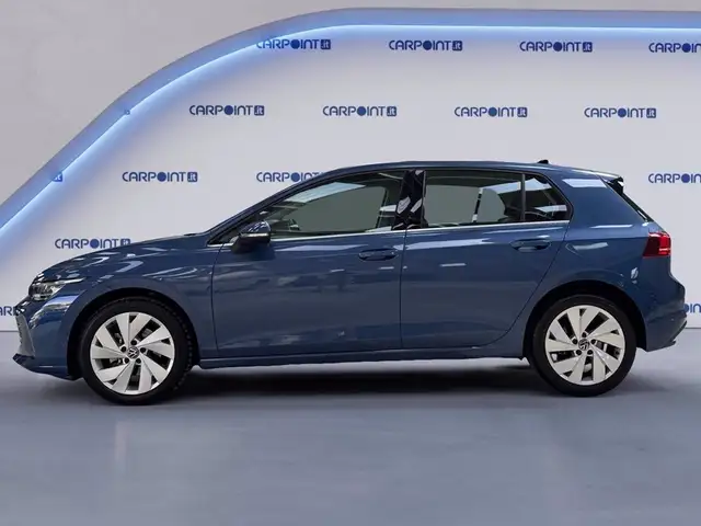 Volkswagen Golf view 4