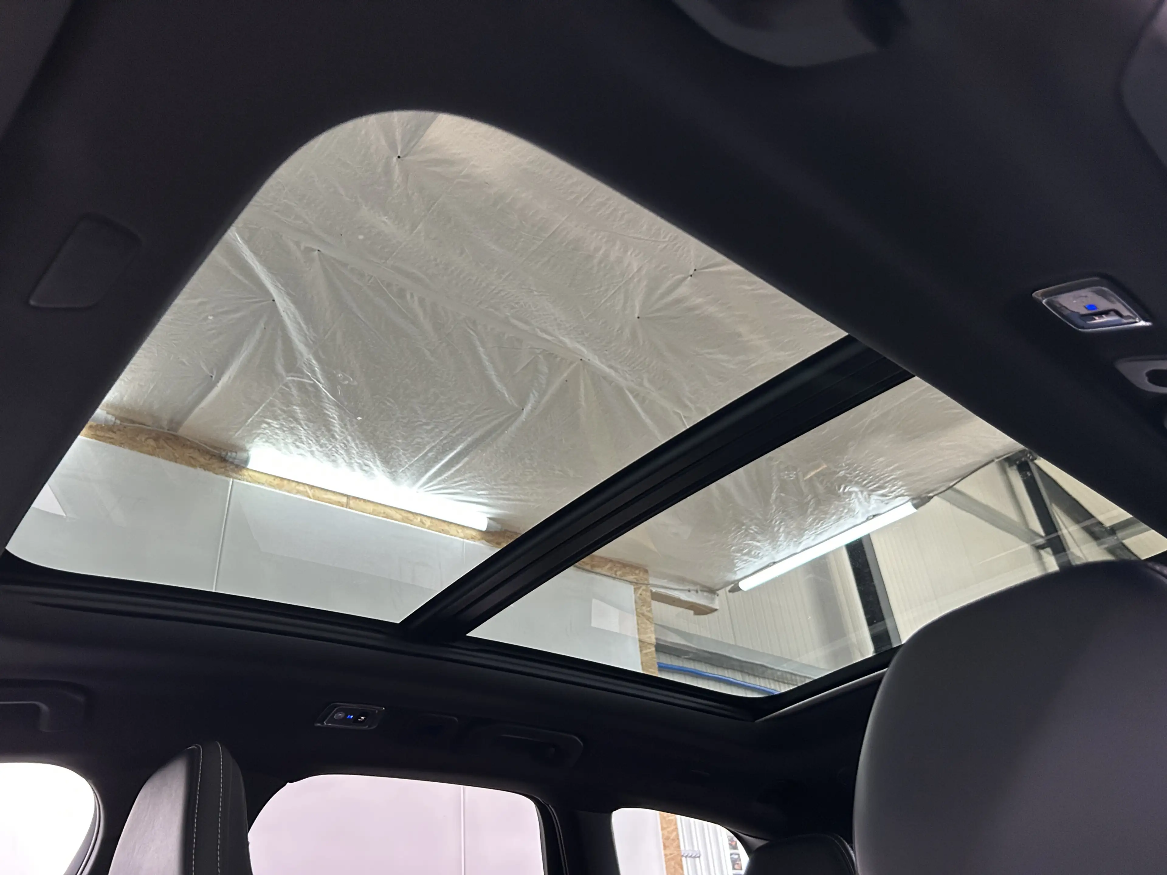 Volvo XC60 T8 AWD Polestar Engineered+B&W+22 Zoll+HUD — photo 13