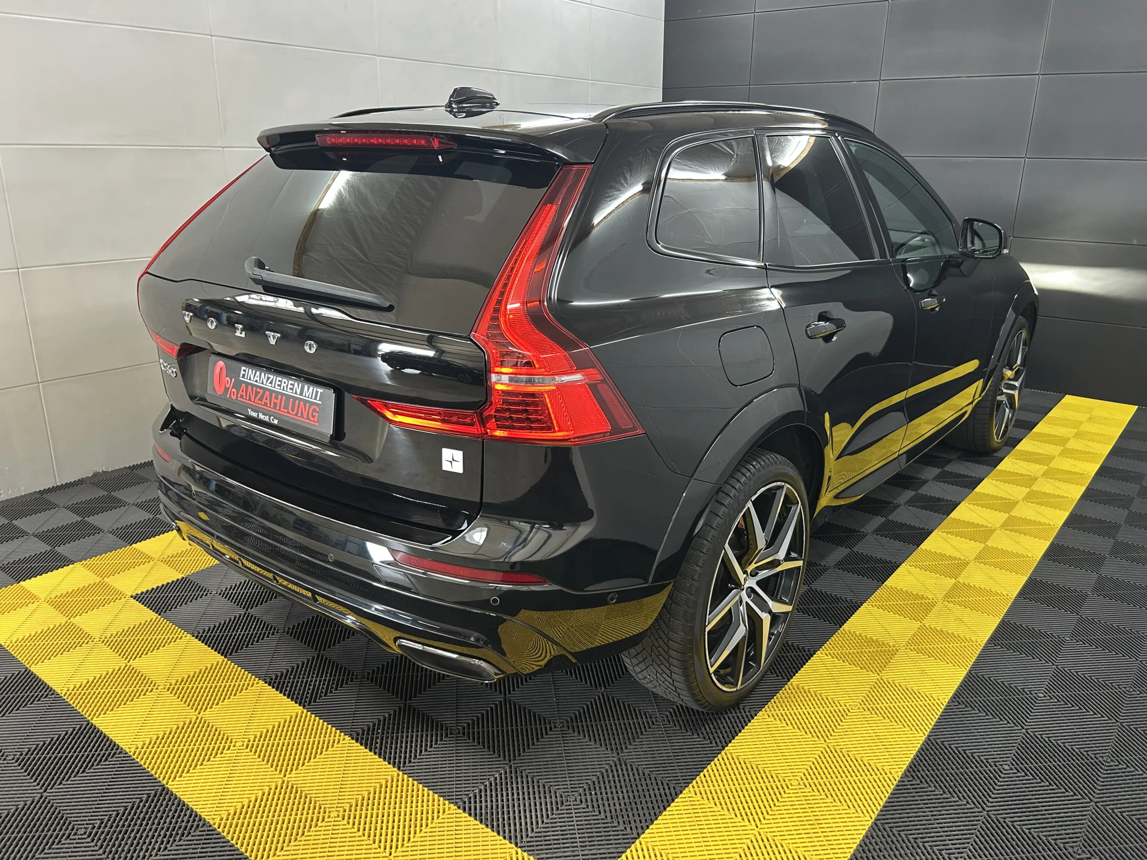 Volvo XC60 T8 AWD Polestar Engineered+B&W+22 Zoll+HUD — photo 4