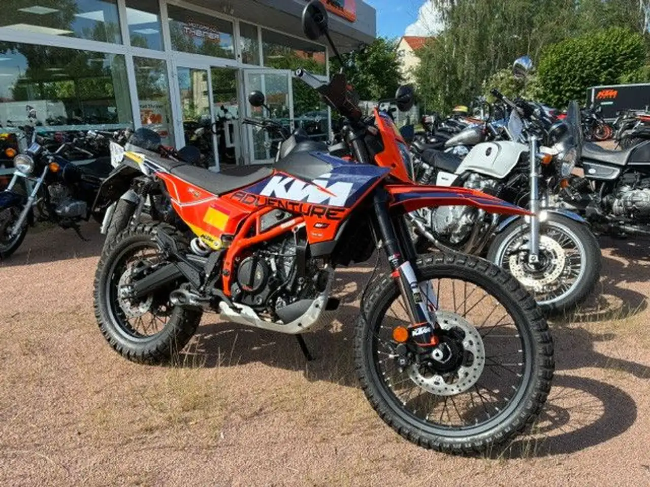 KTM