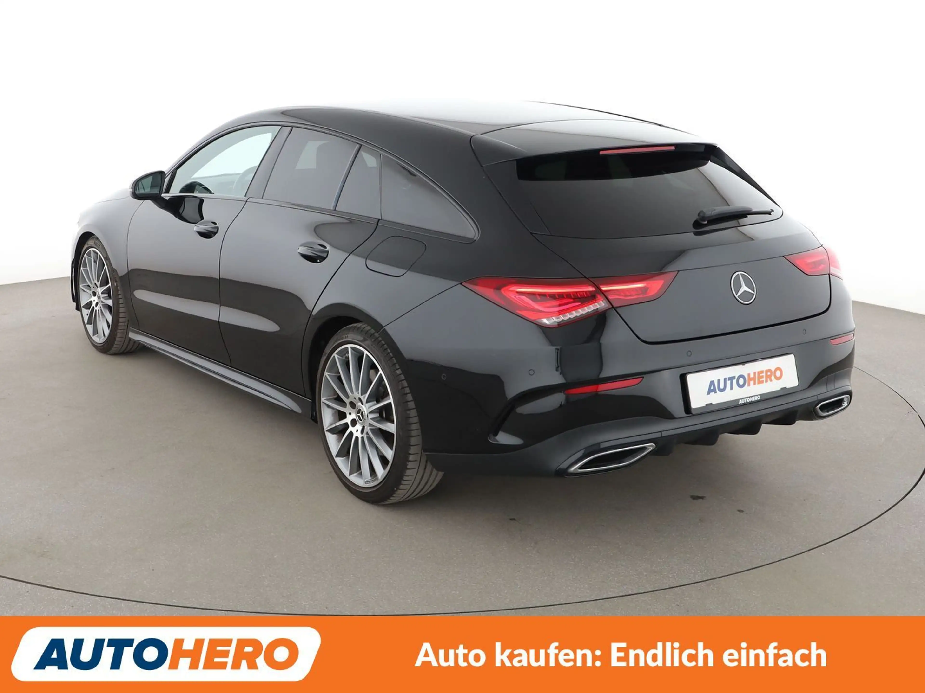Mercedes-Benz CLA 220 CLA 220 Shooting Brake AMG Line — photo 4