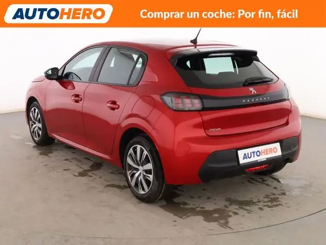 Peugeot 208 view 4