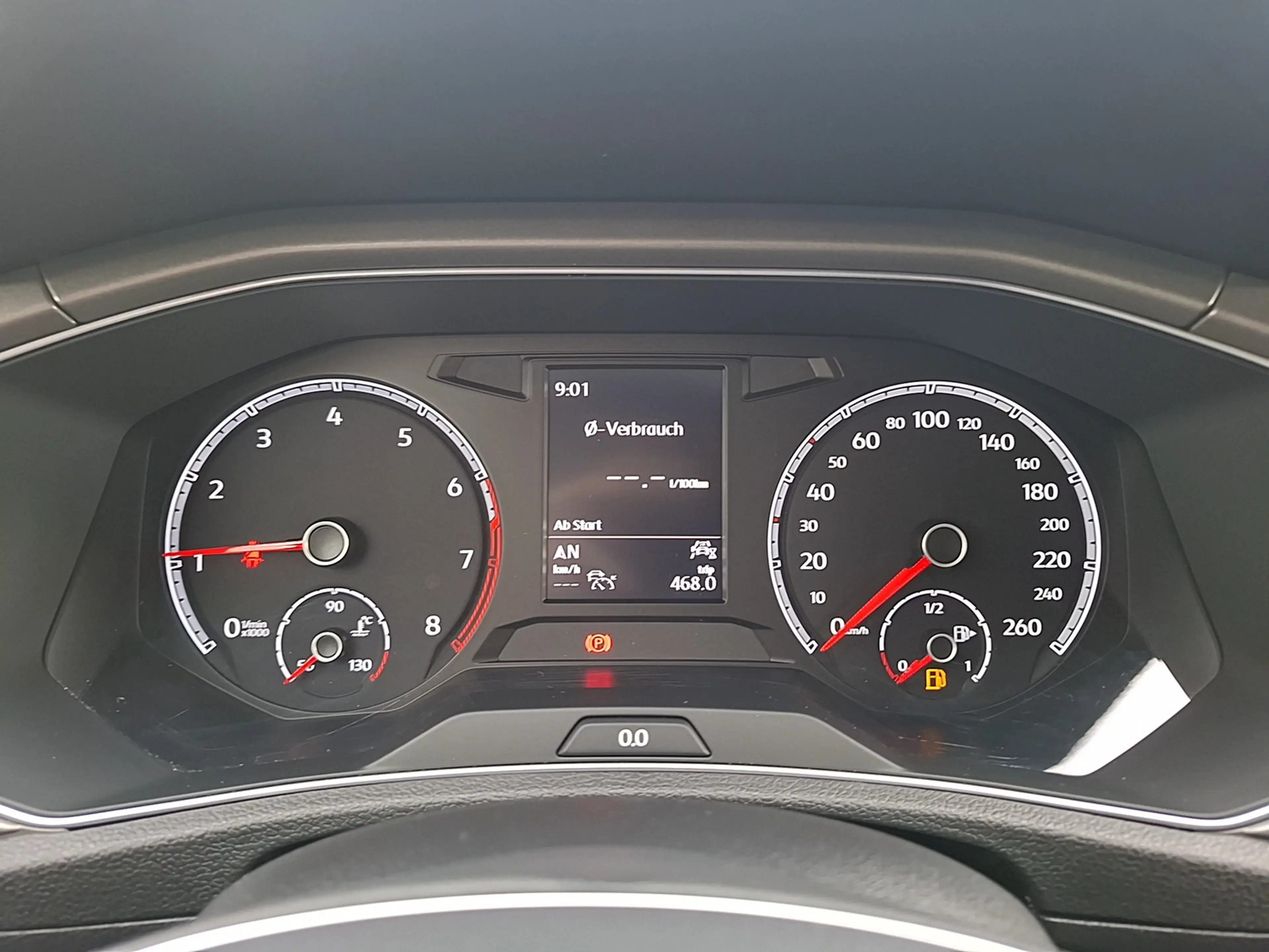 Volkswagen T-Roc TSI Style LED AHK Navi AID ACC RFK SHZ — photo 10