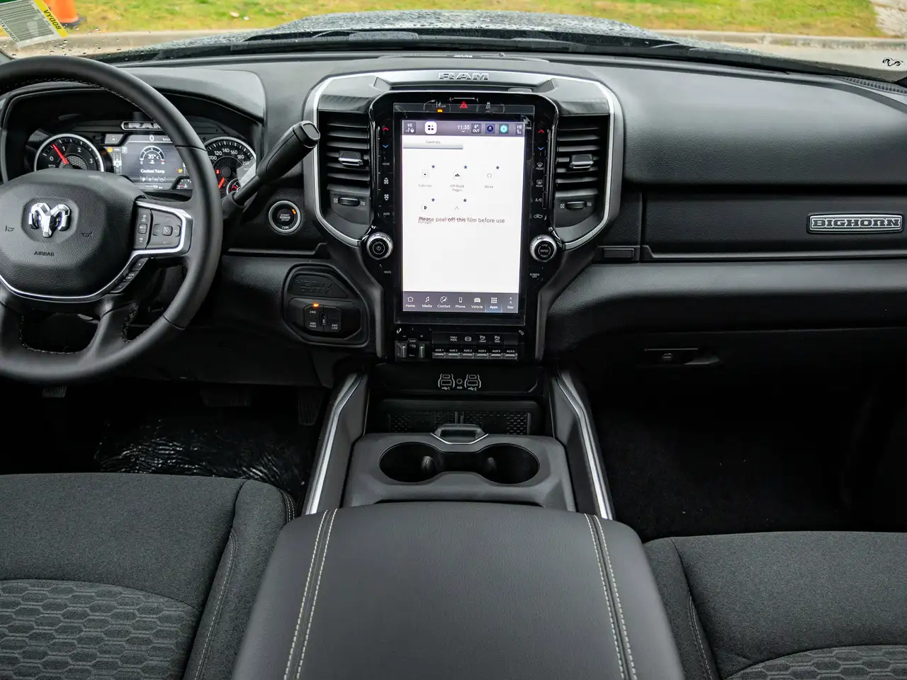RAM 2500 снимка RAM 2500