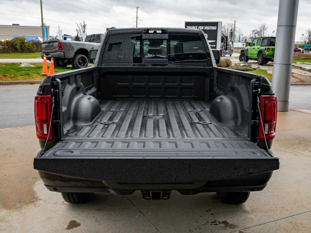 RAM 2500 снимка RAM 2500