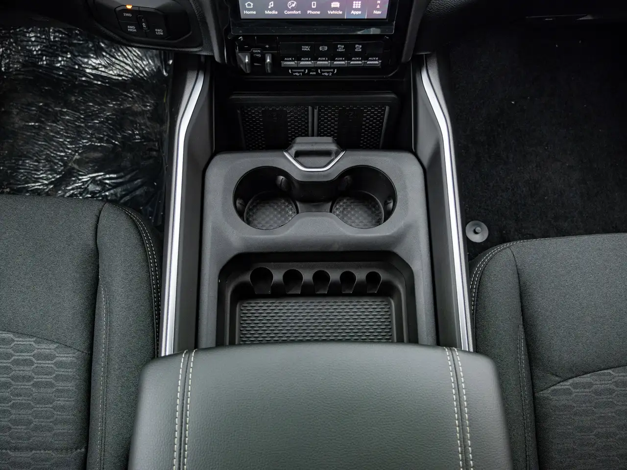 RAM 2500 снимка RAM 2500