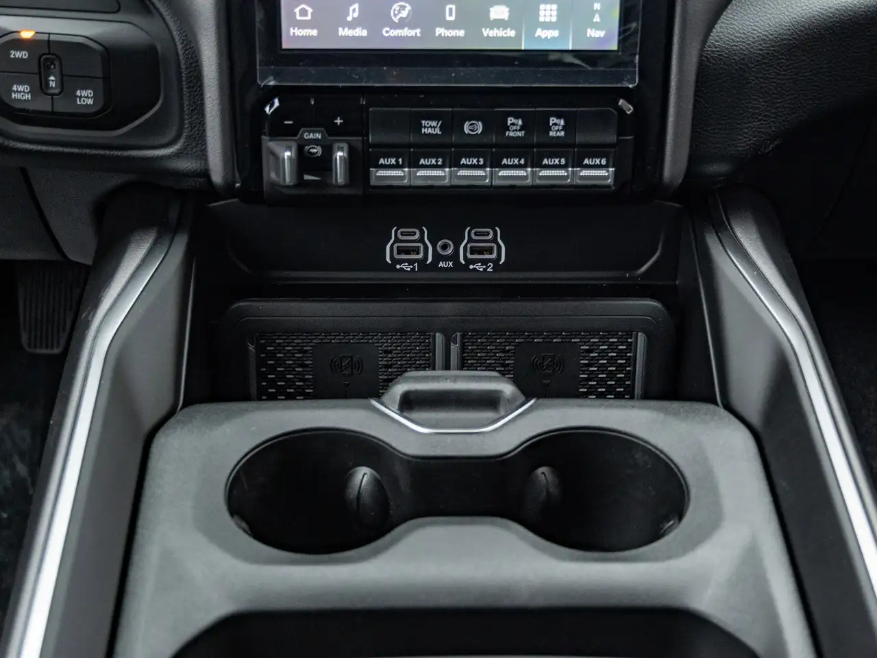 RAM 2500 снимка RAM 2500