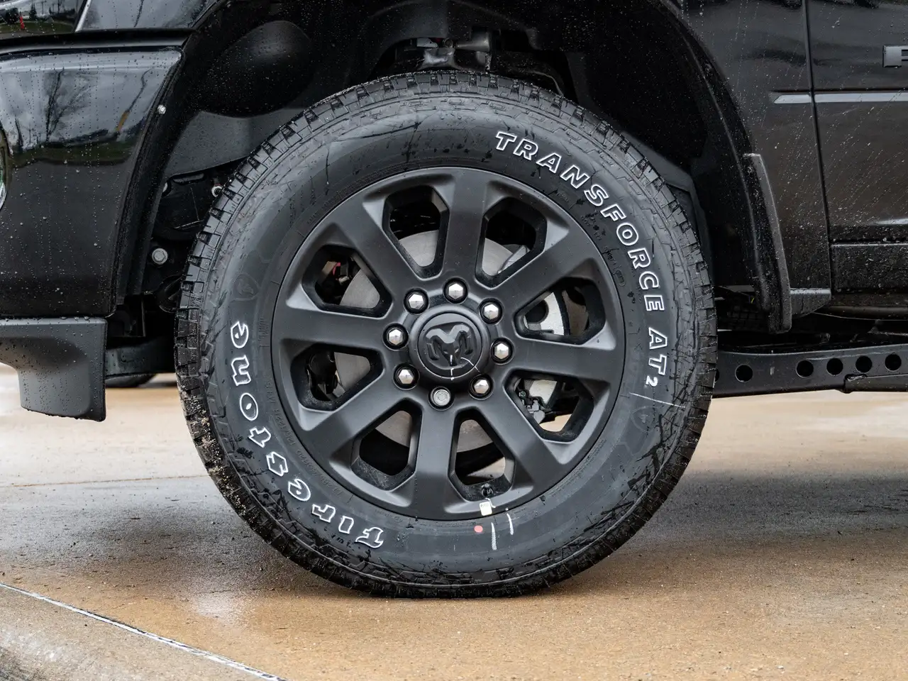 RAM 2500 снимка RAM 2500