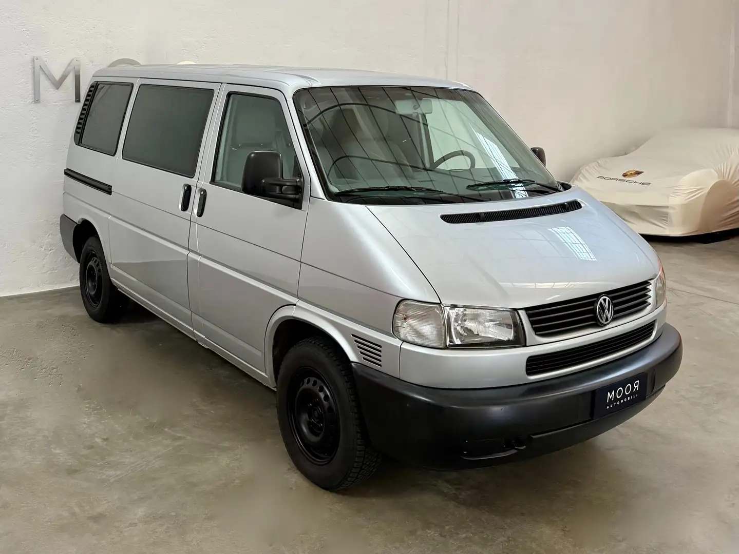 Volkswagen T4 Caravelle 2.5 tdi Gri - 1