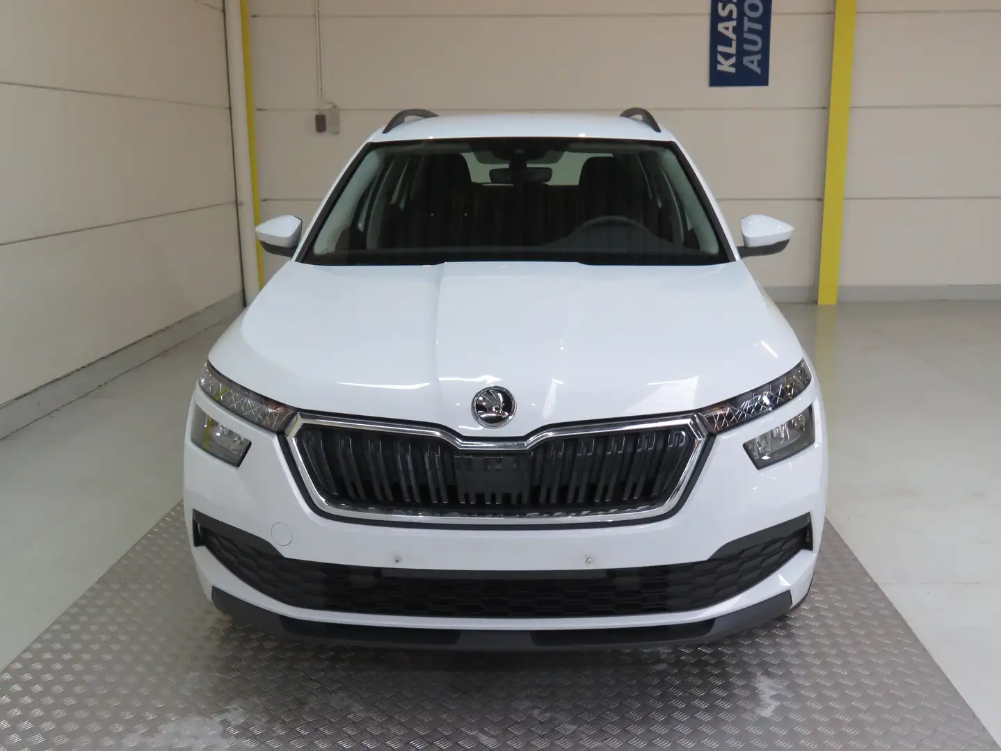 Skoda Kamiq 1.0 TSI Active - Navi App - Camera - Cruise - LED Blanco - 2