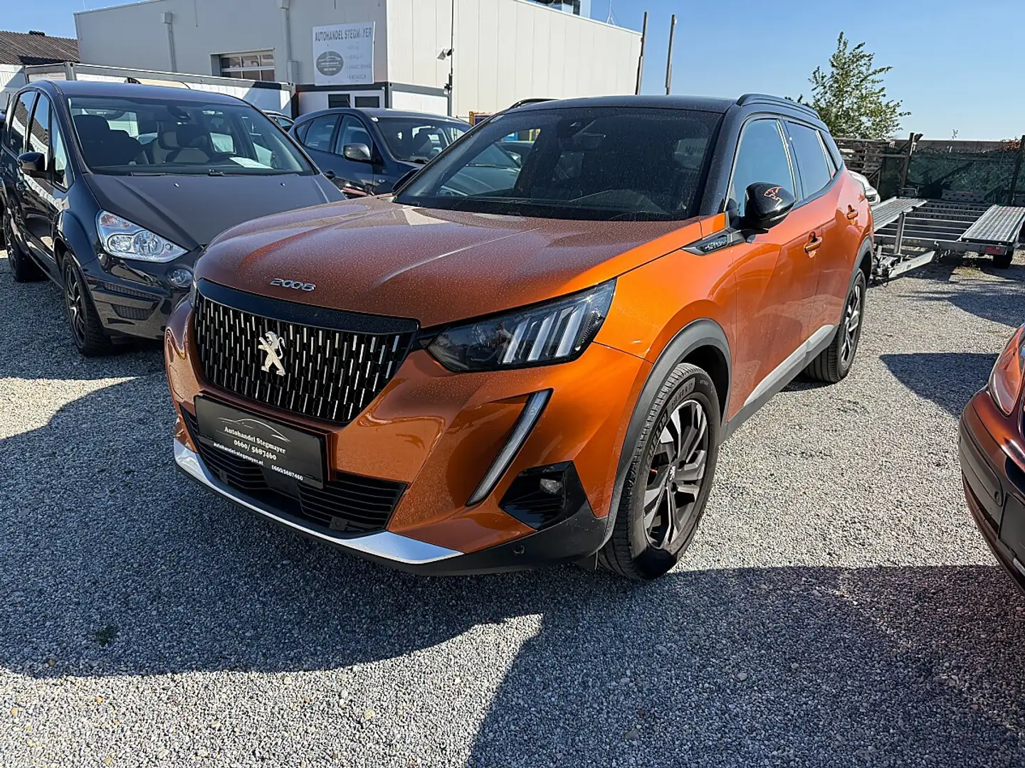 Peugeot 2008 1.2 PureTech 130 GT Line (EURO 6d) Orange - 1