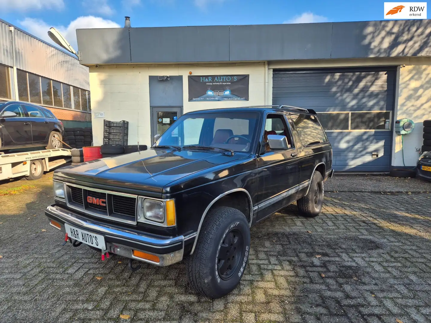 GMC JIMMY 4X4 Schwarz - 1