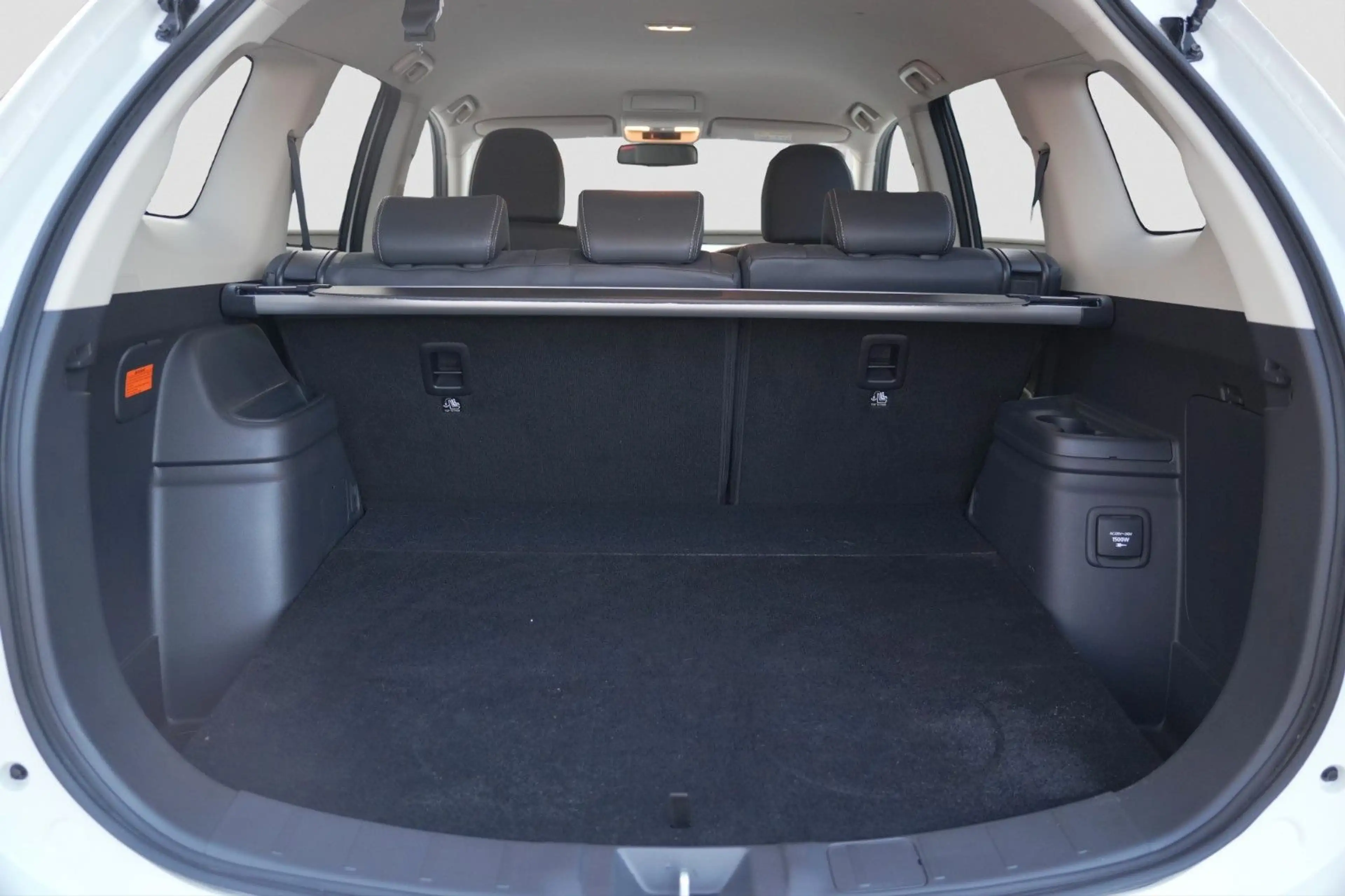 Mitsubishi Outlander PHEV Basis Spirit 4WD/360°K/1 HAND — photo 16
