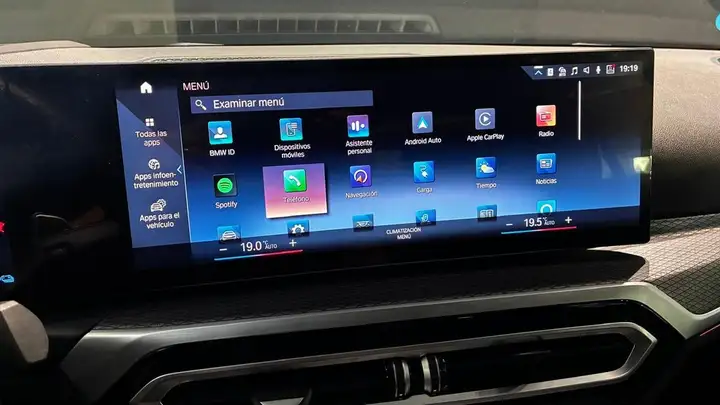 BMW Serie 3 2024, foto 19
