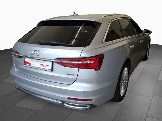 Audi A6 view 3