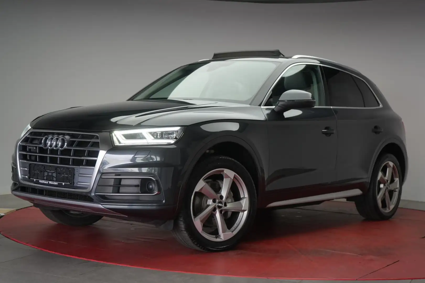 Audi Q5 40 TDI quattro S tronic sport Navi/Leder/ACC/ Gris - 2