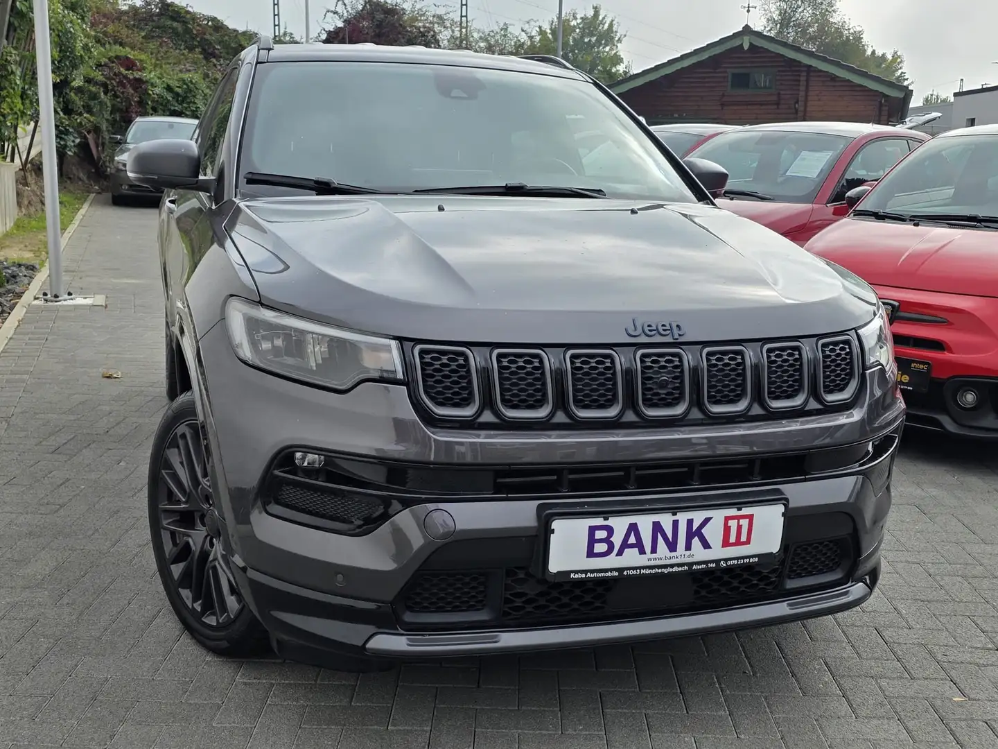 Jeep Compass 80th Anniversary Plug-In Hybrid 4WD Grau - 2