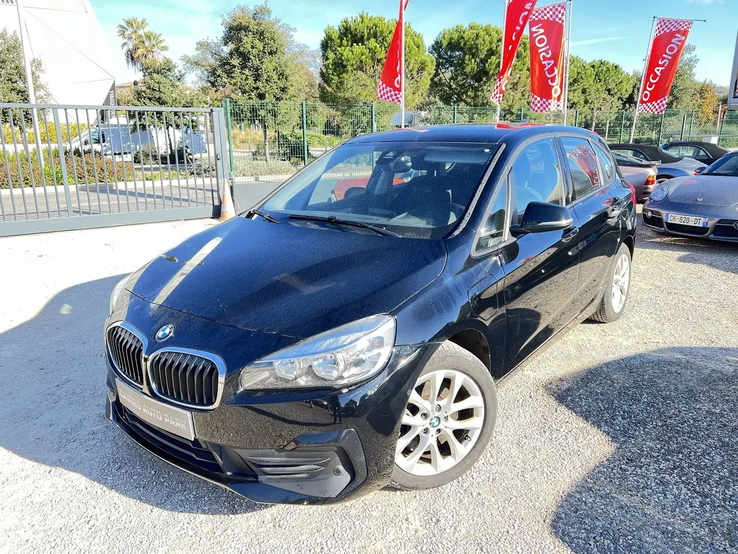 BMW 225 (F45) 225XEA LOUNGE Noir - 1