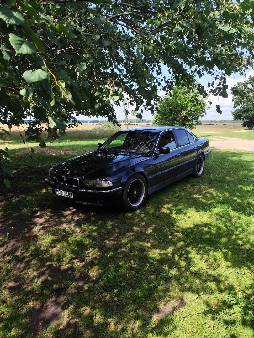 BMW 730 730d - 2
