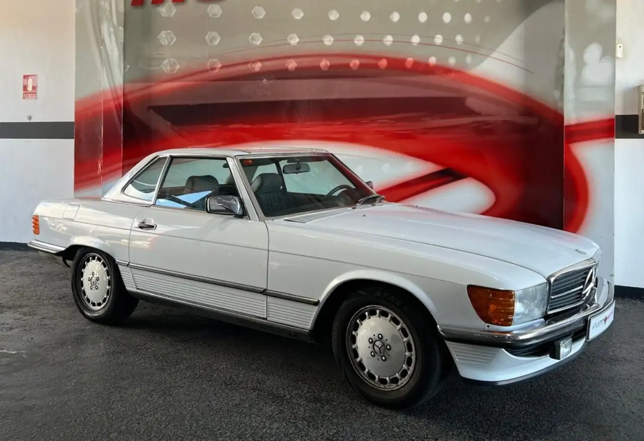 Mercedes-Benz SL 43 AMG 420SL, foto 3